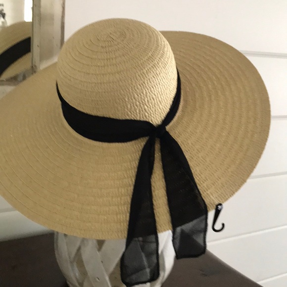 Brand New Floppy Sun Hat - Picture 5 of 14